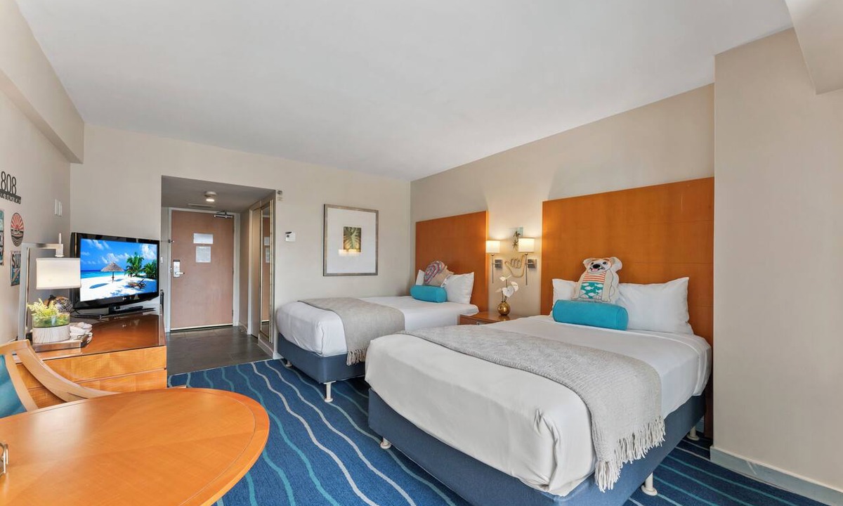 Ala Moana Apartment | 15th floor studio with 2 full size bed at Ala Moana Hotel