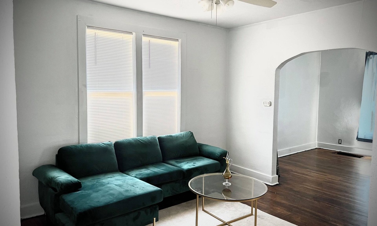 Pueblo House | 🌅 2-bedroom Spacious house. Close City Center & State Fair