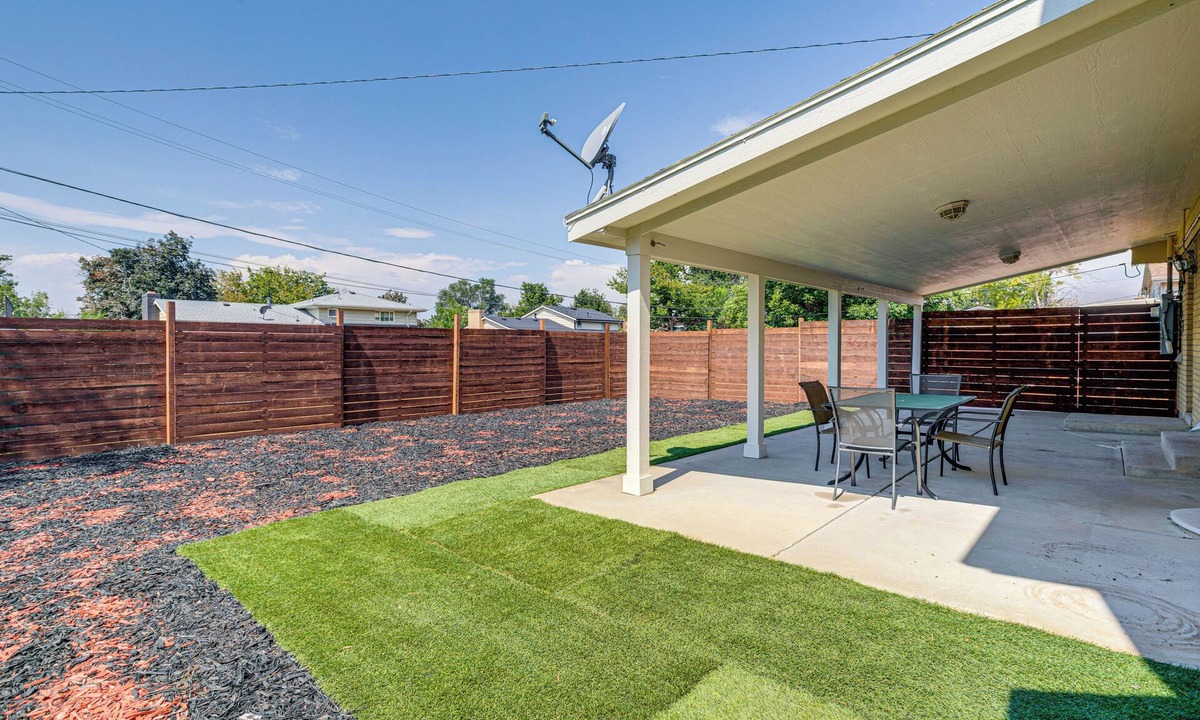 Chambers Heights House | 2 Mi to Hospitals: Home w/Private Yard in Aurora