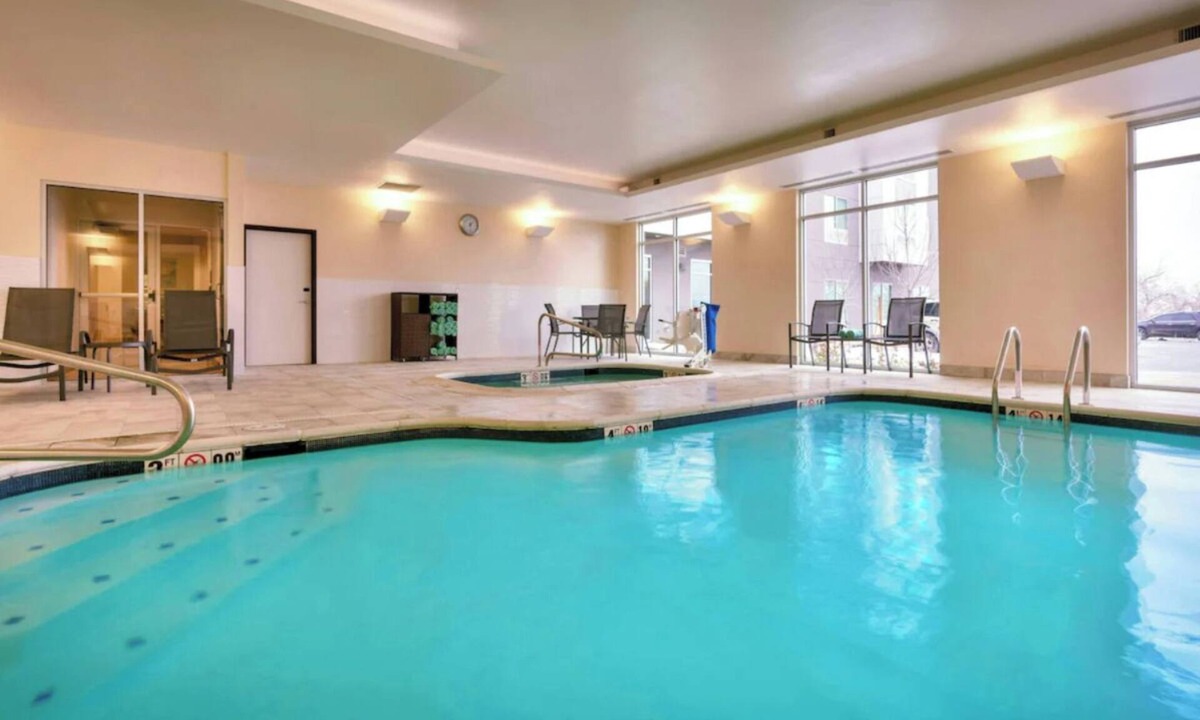 Union Square Hotel | 3 Serene Stays w/Free Breakfast & Pool Access | Near to Red Rocks & Attraction