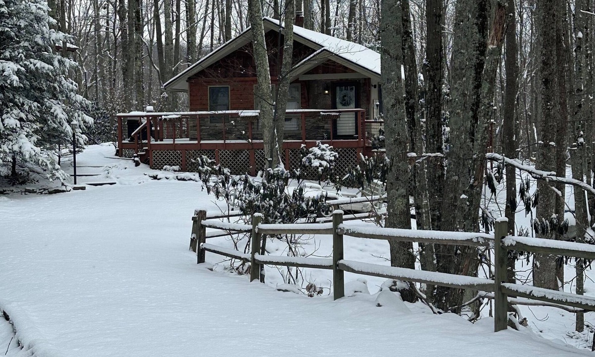 Beech Mountain Cabin | 4th of July OPEN! Monthly Rentals available…message for specials! Beech Mountain