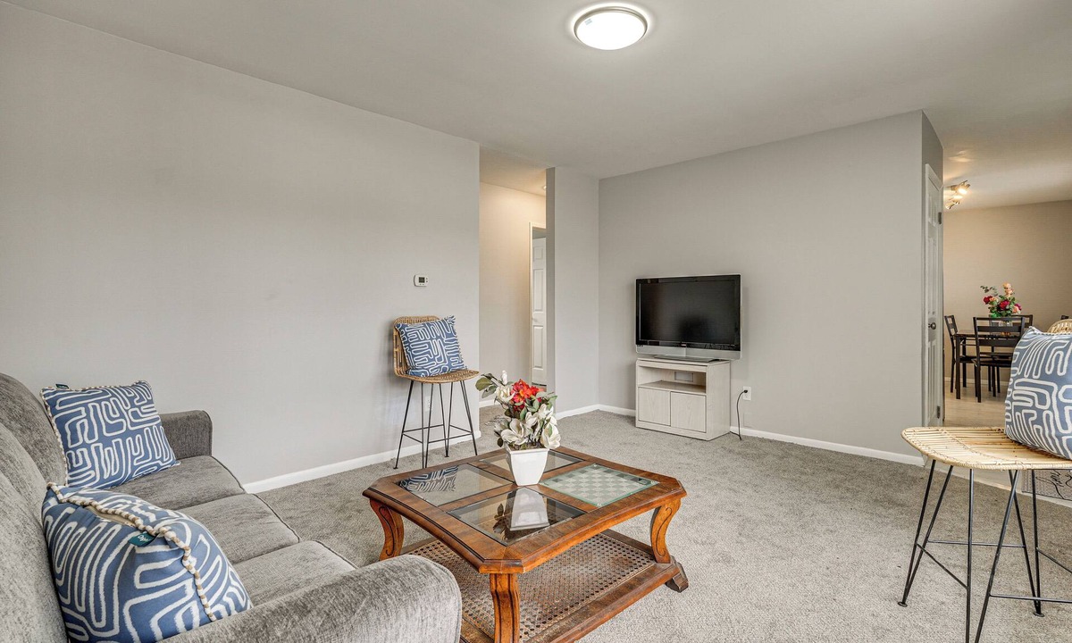 Columbus House | 6 Mi to Downtown Columbus: Quiet Home w/Yard
