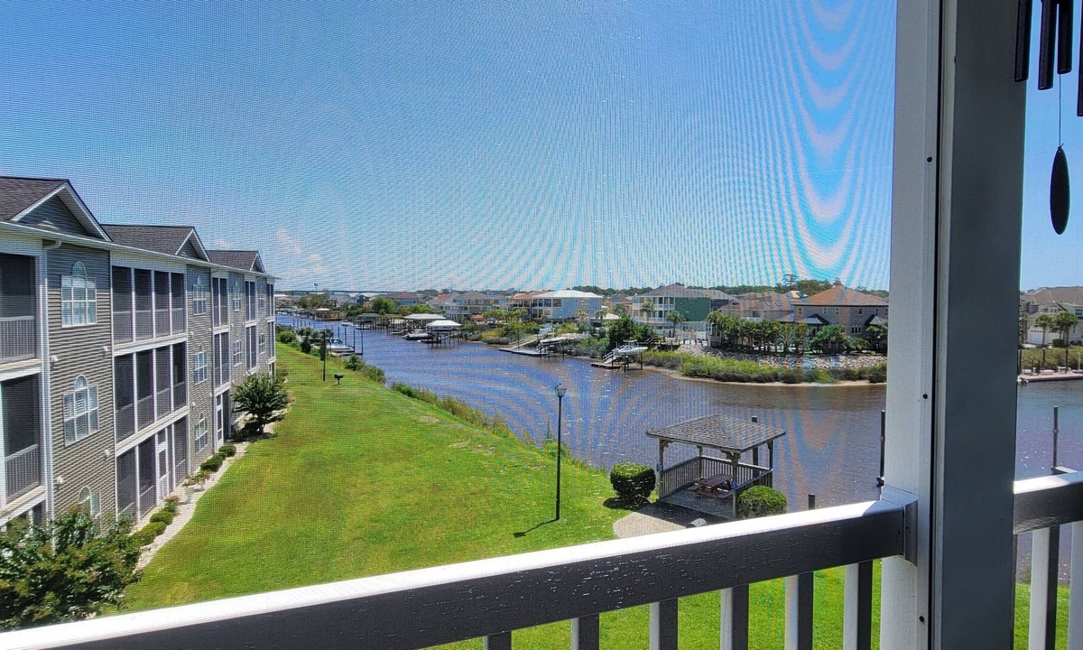 Carolina Yacht Landing Condo | 7 minutes from beach! Condo with amazing Intracoastal Waterway views