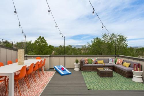 Berkley House | 8 Bedrooms 2 Rooftops 2 Game Rooms 2 Hot Tubs
