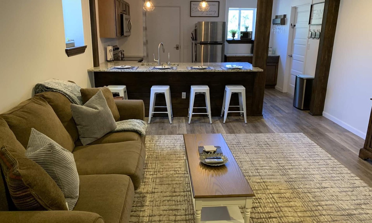 Dripping Springs House | A lovely villa in Dripping Springs that sleeps up to 5 guests