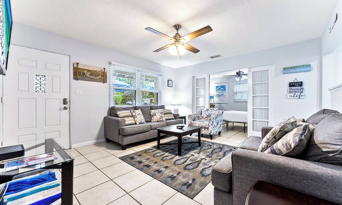 Siesta Key Cottage | A Perfect Get-Away! Newly Remodeled Home On Siesta Key!