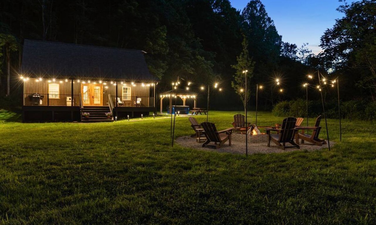 South Bloomingville Cabin | Abode at Blue Creek