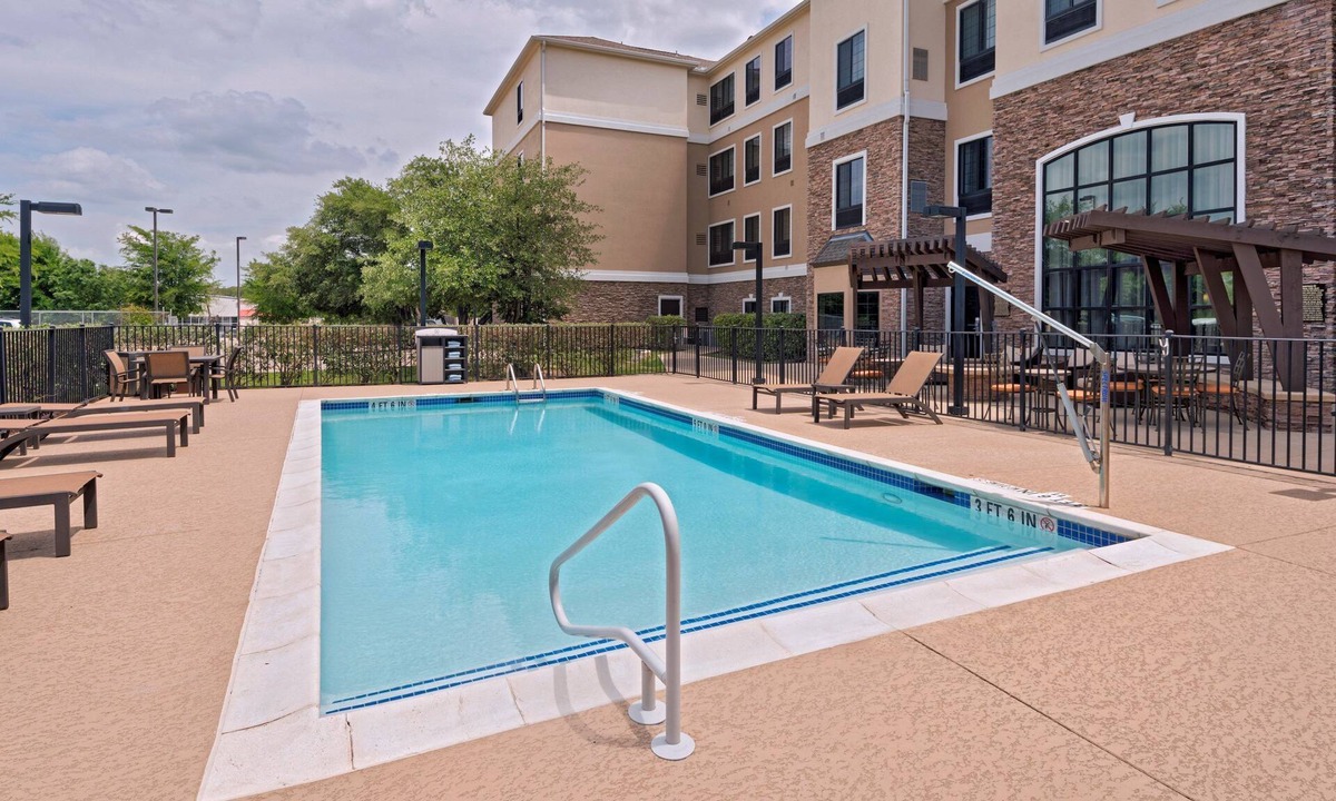 McNeil Apartment | Accessible 1BR w/Pool Access + Daily Breakfast