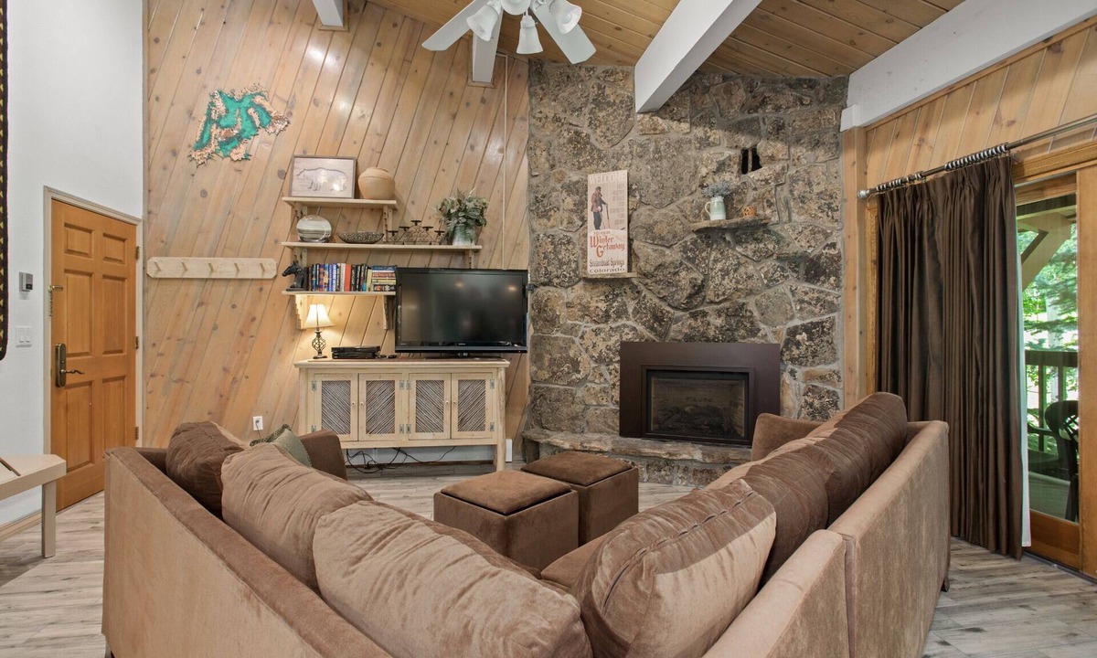 Steamboat Springs Condo | Air Conditioning + Steps to Slopes - Pool, Hot Tubs, Sauna, Fitness Center