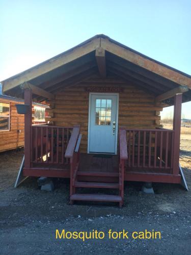 Badger House | Alaska Log Cabins on the Pond