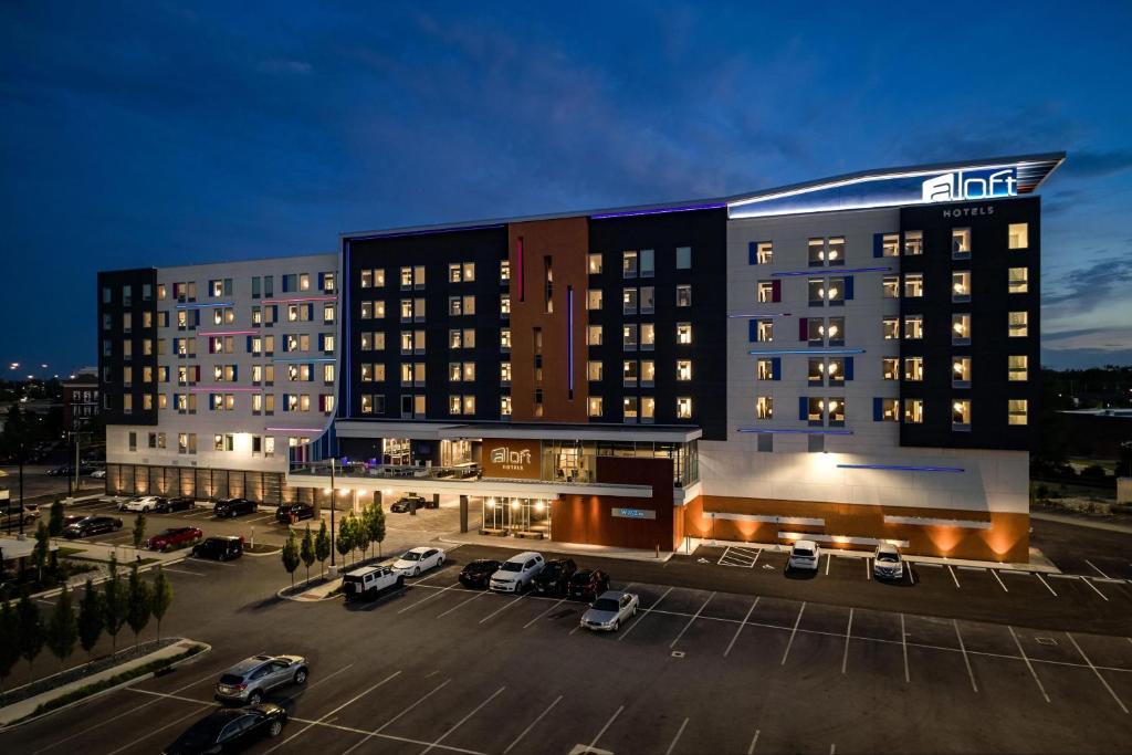 Columbus Hotel | Aloft by Marriott Columbus University District
