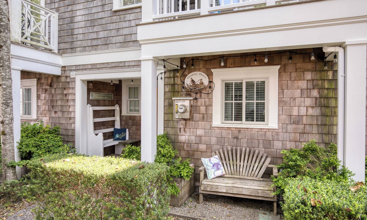 Seabrook House | Arcade, Family + Dog Friendly, Seabrook Town Center Home, 5min. walk to beach