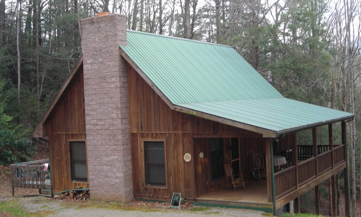 Candler Cabin | Asheville - Mountain Laurel Cabin - Secluded Mountain Getaway