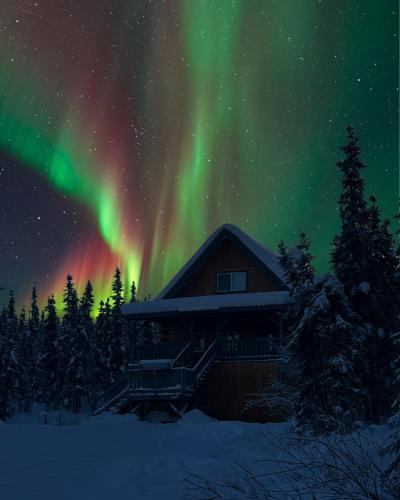 Fairbanks House | Aurora Ridge Cabin Stunning Views & Aurora Skies