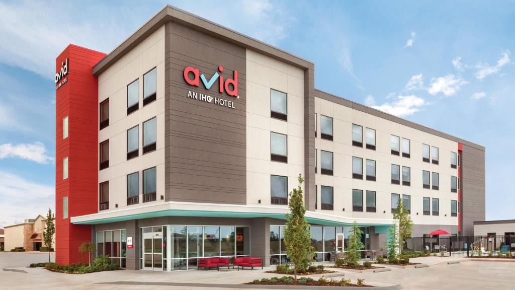Pueblo Hotel | avid hotel Pueblo North by IHG