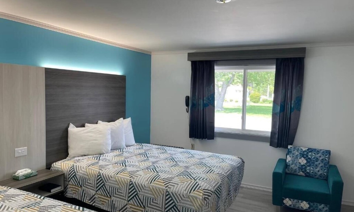 Skowhegan Hotel | Belmont Motel