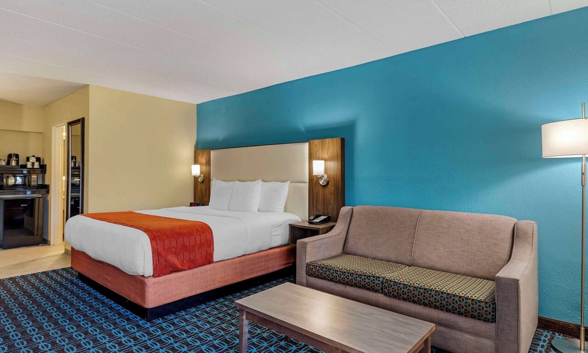 Danvers Hotel | Best Western Plus North Shore Hotel