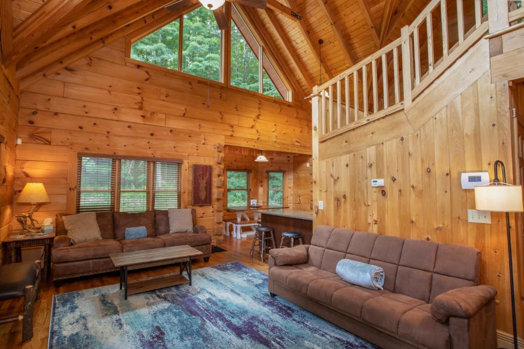 West Jefferson House | Blessed Way Escape