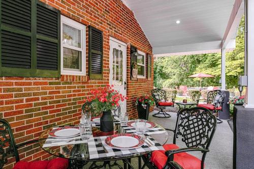 Swannanoa House | Blessed with Beauty