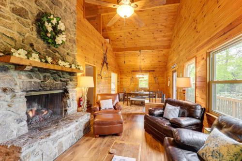 Charter Hills House | Blue Ridge Mtn Cabin: Hot Tub & Mountain Views