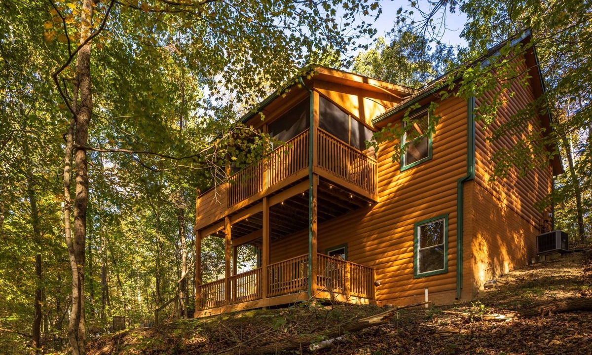 Rockbridge Cabin | Bluebird Cabin (Hocking Hills area)