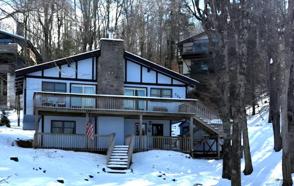Charter Hills House | Cabin Life at Beech Mountain