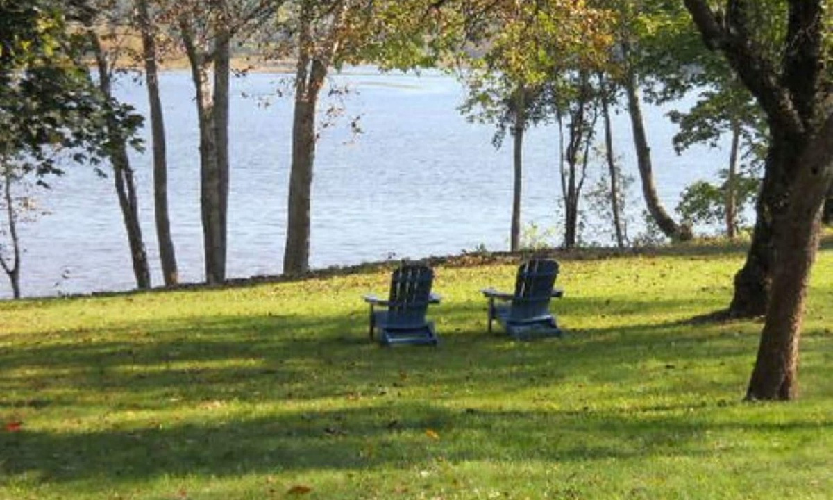 Calais Bed & Breakfast | Calais Crossing B&B