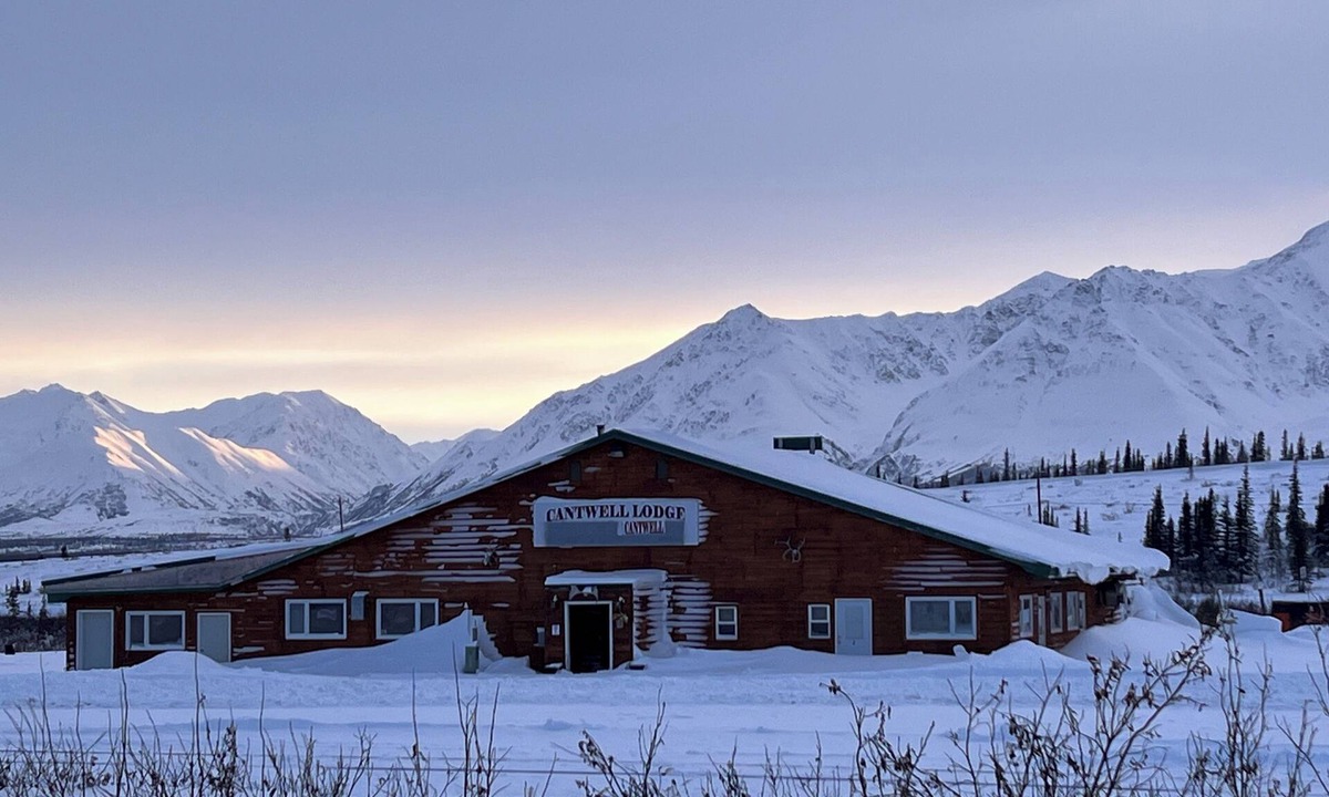 Cantwell Hotel | Cantwell Cabins