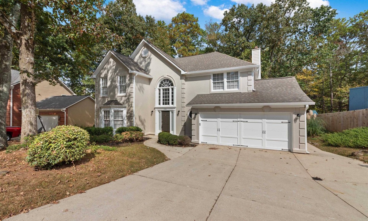 Alpharetta House | Castle on Waters Cove Way