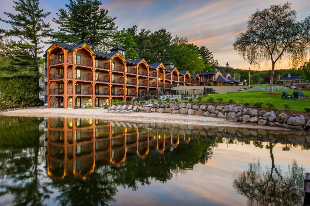 Center Harbor Hotel | Center Harbor Inn
