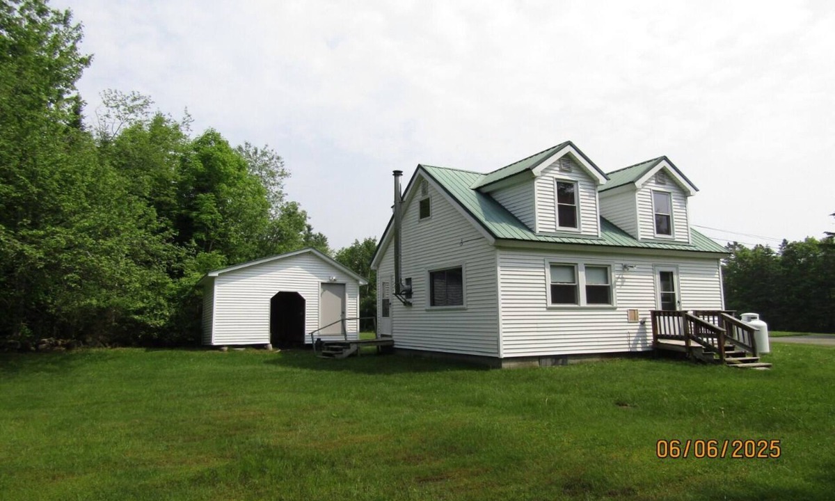 East Corinth Cabin | Charming 1-bedroom cabin in serene Sebec