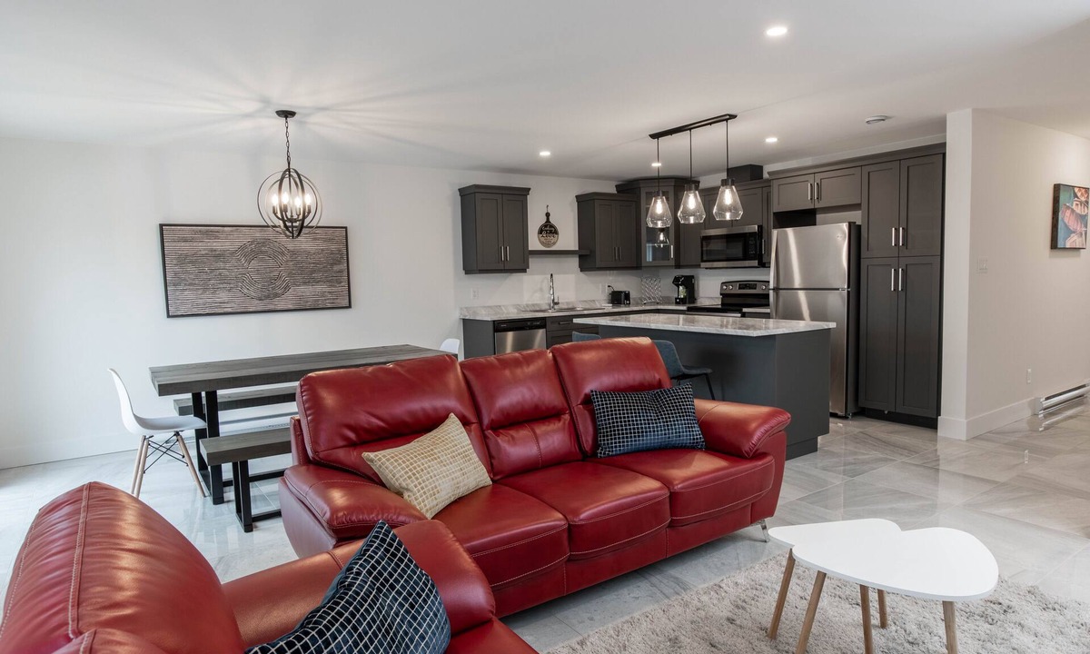 Moncton House | ⋆Charming, modern, luxury house with garage⋆