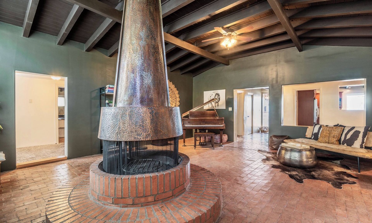 Albuquerque House | Charming Tranquil ABQ Home - Nob Hill, UNM