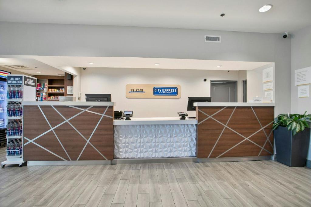 Duluth Hotel | City Express by Marriott Duluth