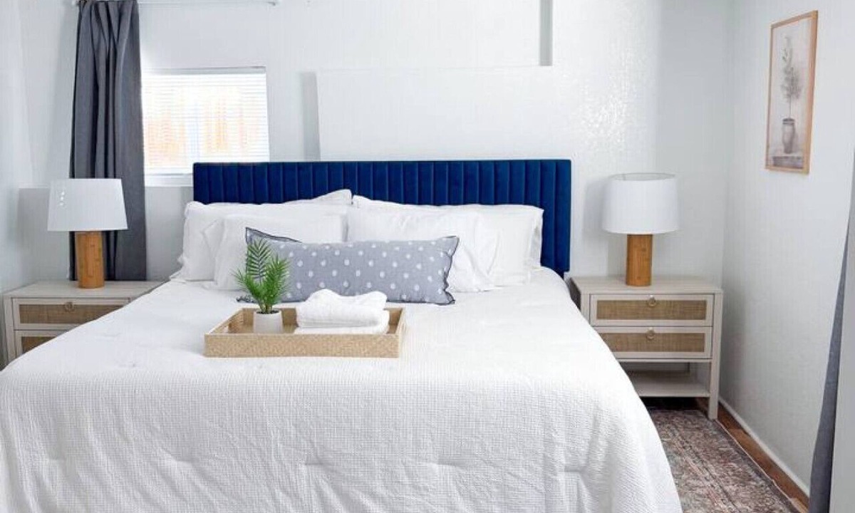 Sheridan House | Colorado Charm | Near Denver & Bear Creek Park