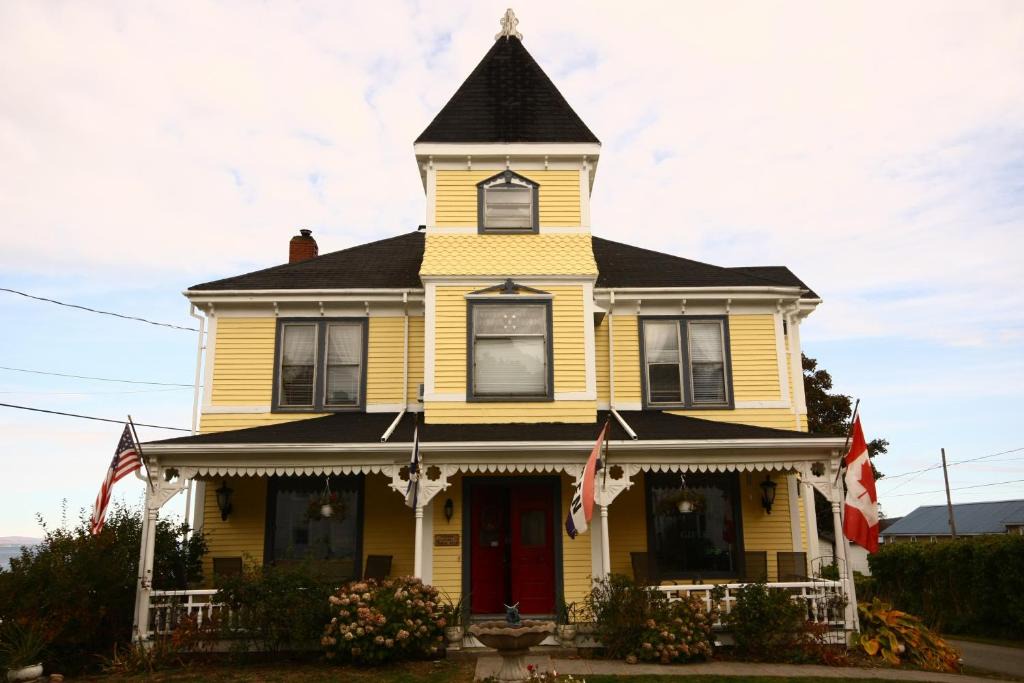 Digby Bed & Breakfast | Come from Away B&B