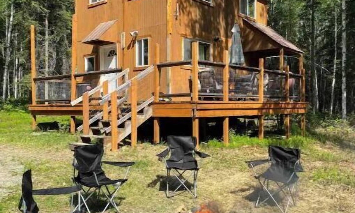 Aurora Cabin | Comfy/Private Alaskan Cabin 1