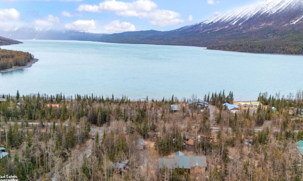 Cooper Landing House | Cooper Landing Lakebound Retreat
