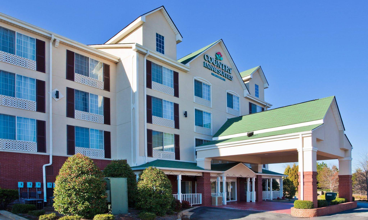 Buford Hotel | Country Inn & Suites by Radisson, Buford at Mall of Georgia, GA