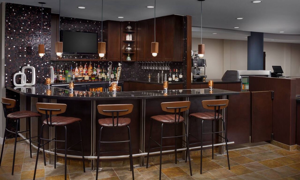Keene Hotel | Courtyard by Marriott Keene Downtown