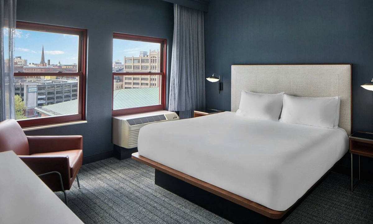 Downtown Hotel | Courtyard by Marriott Providence Downtown