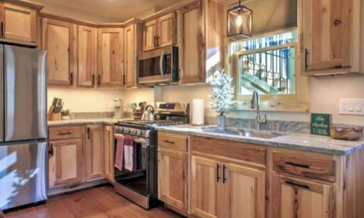 Beech Mountain Apartment | Cozy Cabin Close to the Slope