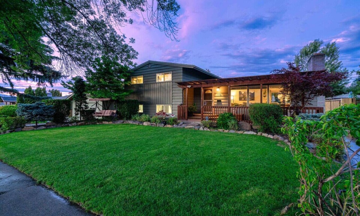 Wenatchee House | Cozy Casa Bed & Breakfast