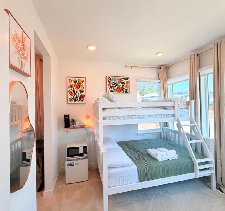 Bonney Lake House | Cozy Ensuite Room Near Mt Rainier and Seattle