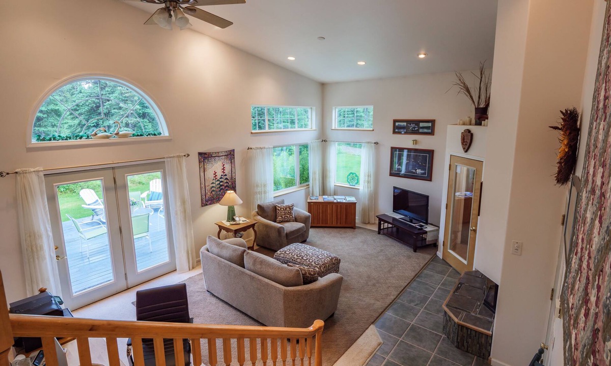 Healy Bed & Breakfast | Denali Primrose B&B