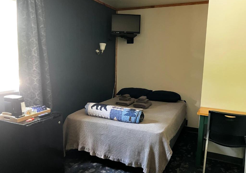 Garner Hotel | Denali RV Park & Motel