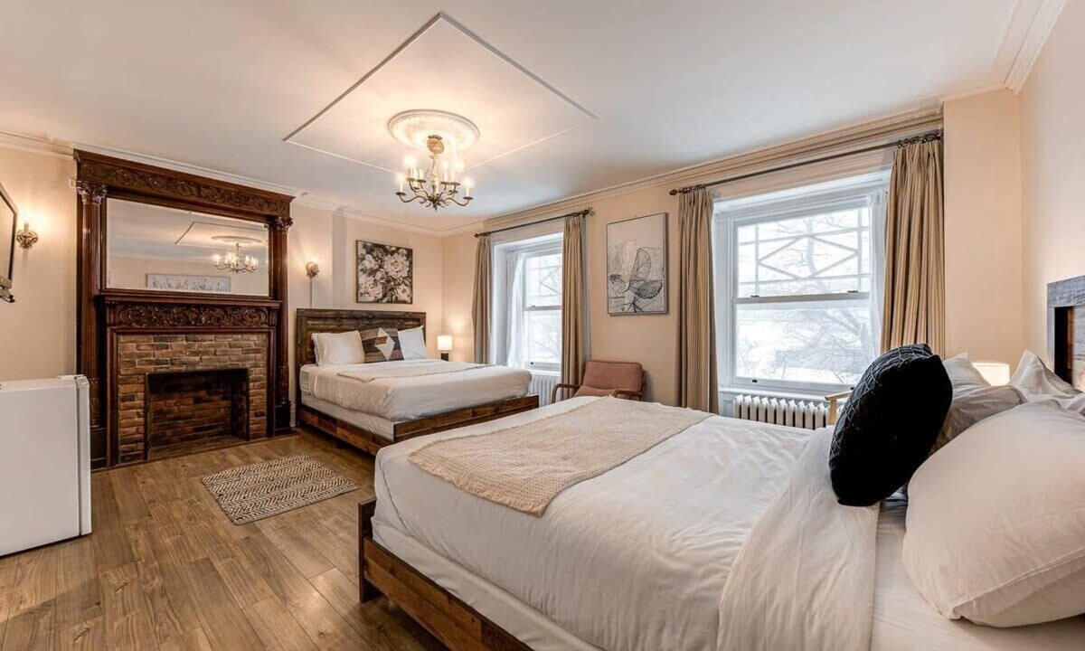 Vieux-Quebec-Cap-Blanc-colline Parlementaire Hotel | Double Room #7