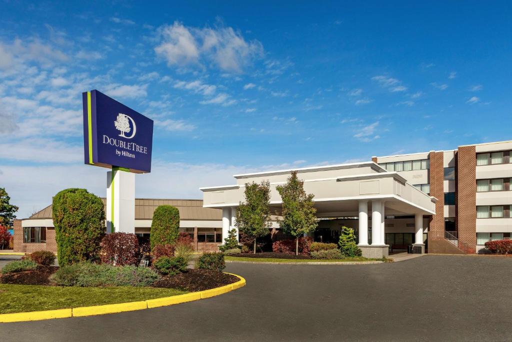 Westborough Hotel | DoubleTree by Hilton Boston/Westborough