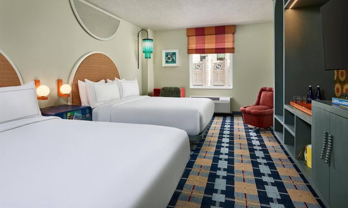Downtown Denver Hotel | Downtown Denver | Themed Hotel | Steps to 16th Street Mall & Ball Arena