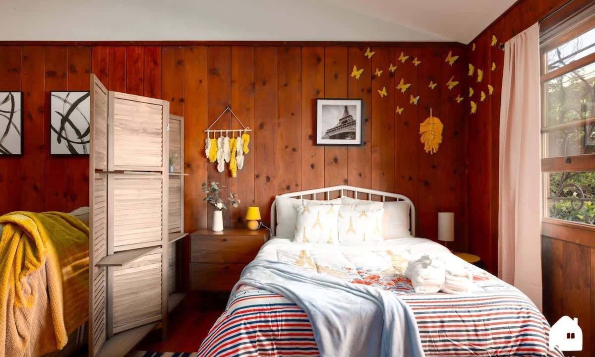 Downtown Berkeley House | Downtown Studio Garden Cottage | Near UC + Parking
